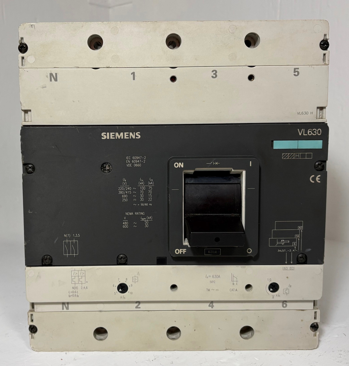 Siemens VL630 H 630A 4P Circuit Breaker 3VL5763-2AA46-0AA0 600V 4